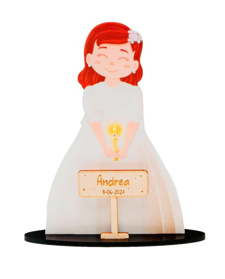 Figura para tarta de niña de comunión con cirio personalizable. con referencia DOP-7657 y un precio de 8,75 € de la sección f...