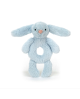 Sonajero conejito peluche azul celeste de Jellycat con referencia JEL-BRR4BB y un precio de 18,00 € de la sección OBJETOS DE ...