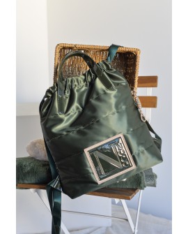 Bolso mochila nylon verde botella. con referencia NOC-2425646V y un precio de 55,95 € de la sección complementos de mujer