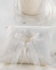Cojín con bordado de flores para alianzas. con referencia DOP-1391 y un precio de 10,74 € de la sección Detalles para bodas