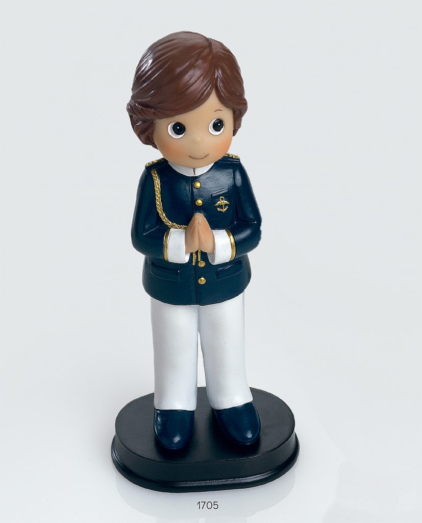 Figura de tarta de niño de comunión de almirante.